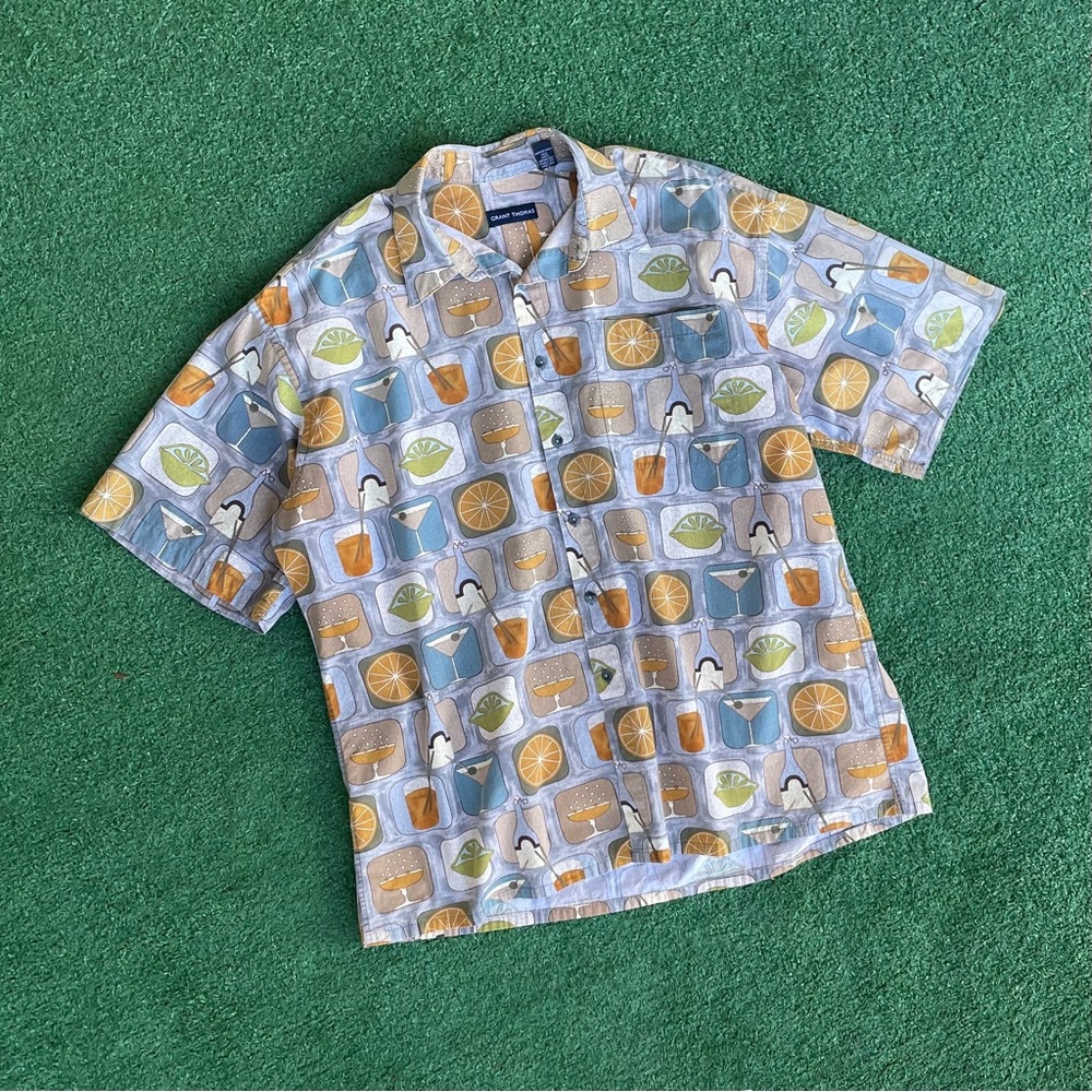 Light Gray Cocktail-Print Short-Sleeve Button-Down Shirt